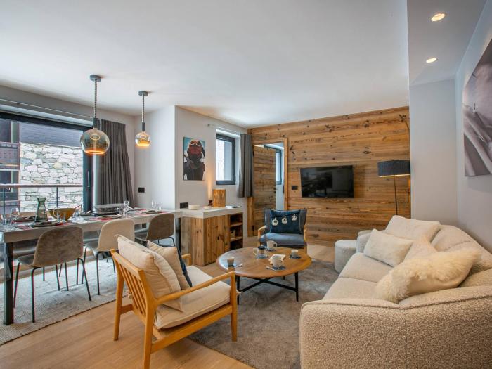 Bel appartement 3 pièces avec wifi, garage et terrasse, pied des pistes, résidence neuve à Val-dIsère - FR-1-694-331