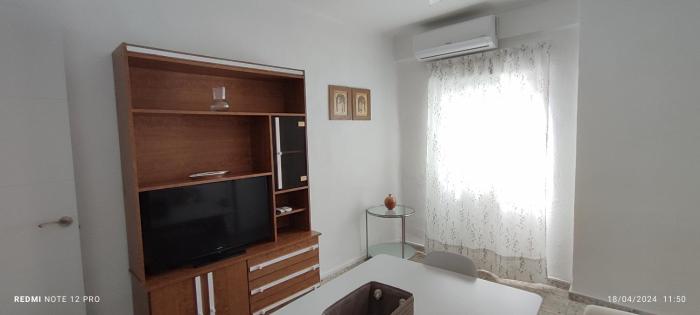 Apartamento 2 habitaciones a 8 min del Casco Historico