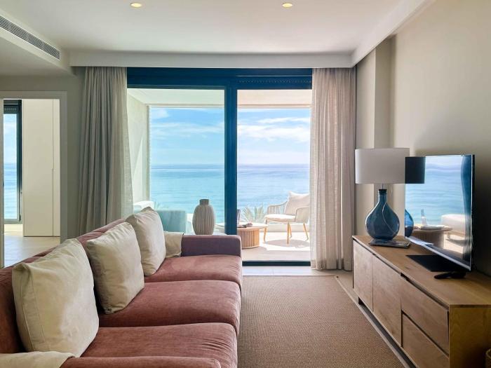 Lantia. Amaneceres de ensueño y piscina con vistas