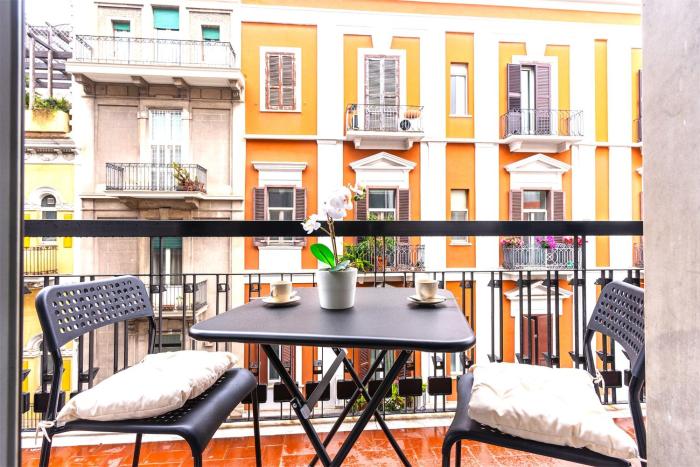 Andrea da Bari Apartment