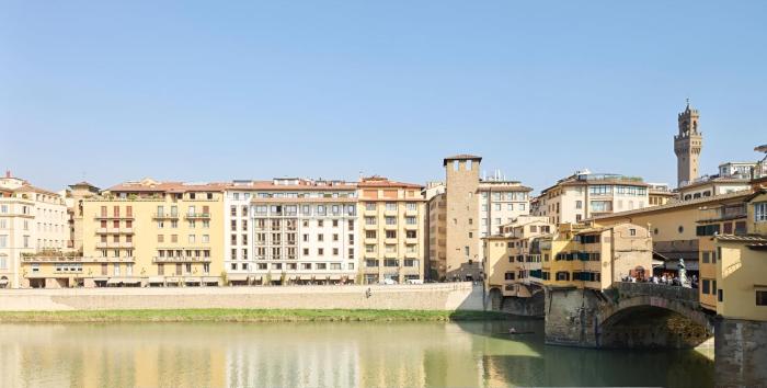 Ponte Vecchio Escape Suite