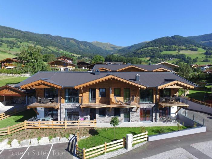 Luxury Tauern Suite Walchen Kaprun 1