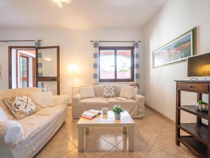 Holiday Home Rosy by Interhome