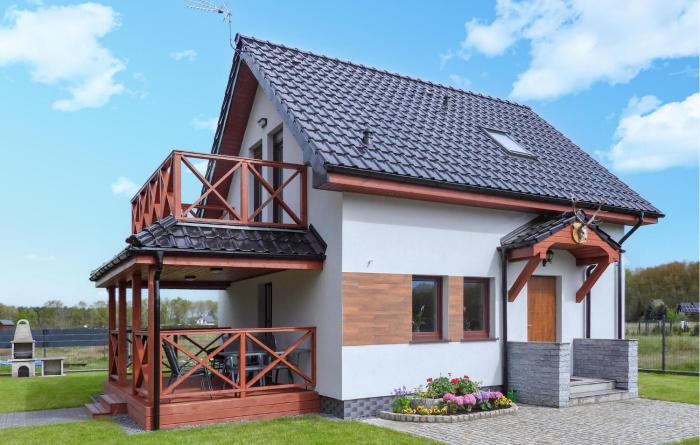 Pet Friendly Home In Nowe Warpno With House A Panoramic View