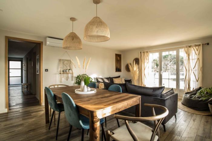 Villa chaleureuse de 90m2 avec terrasse ombragée de 50m2, plancha et aperçu mer