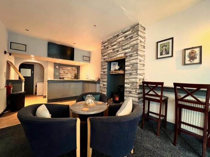 Central Cove Guesthouse