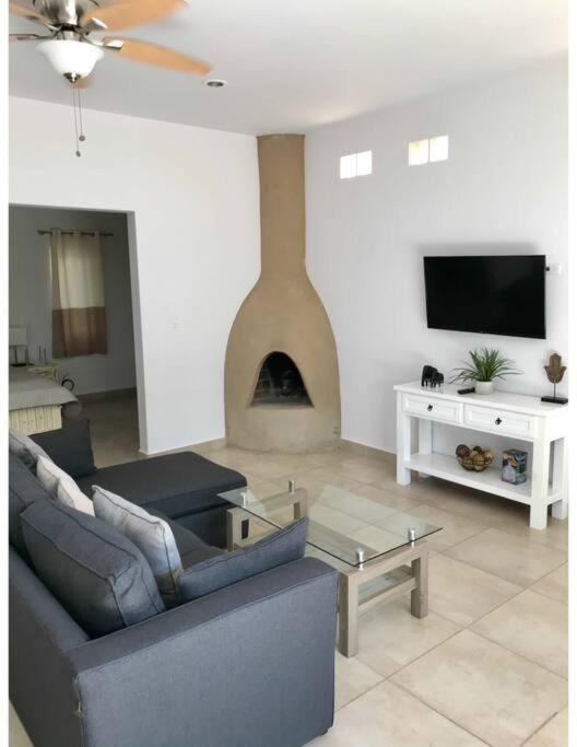 3AP Beachy 1 bedroom 1 Bath Pool Lrg Patio