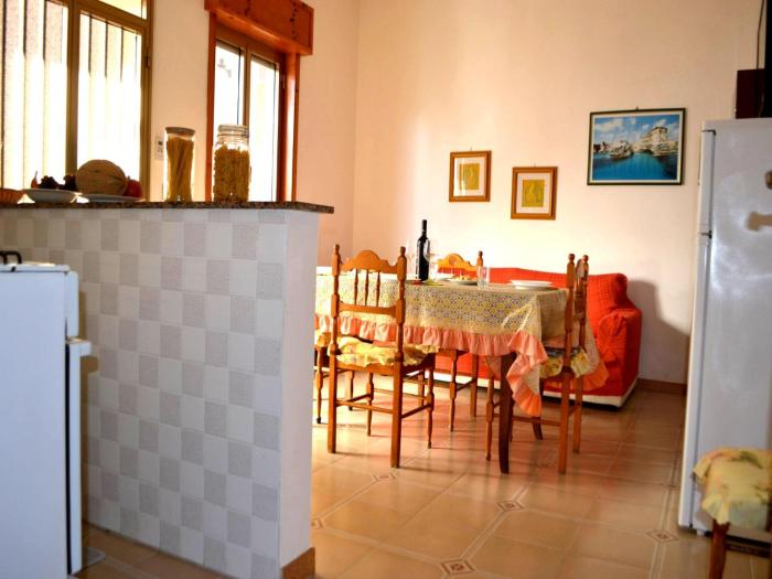 Ureshii holiday home in a two-family structure in San Foca