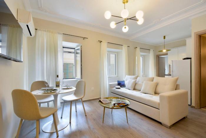 Island Suite, Old Town