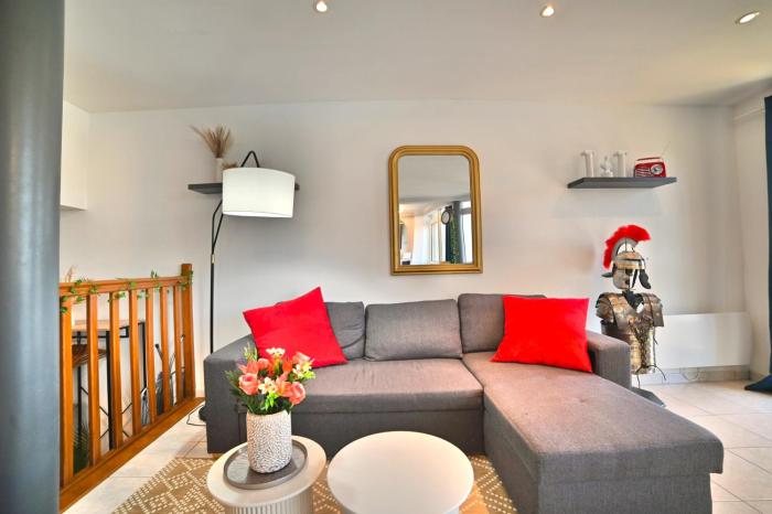 Triomphe - Vue Sublime, Confort Moderne, Charme Gallo-Romain, Cœur de Ville, Tv 4K, Fibre