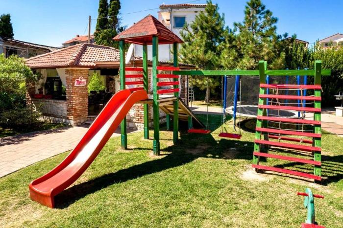 Apartment in Lopar with Balcony, Air condition, WIFI (4738-2)