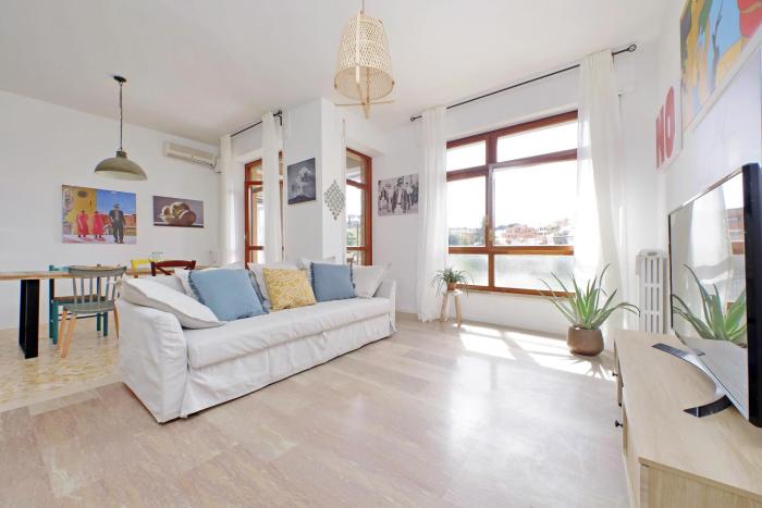 YCH-Appartamento Luminoso a San Pietro