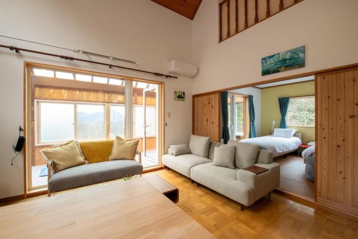 Lake Toya Terrace House