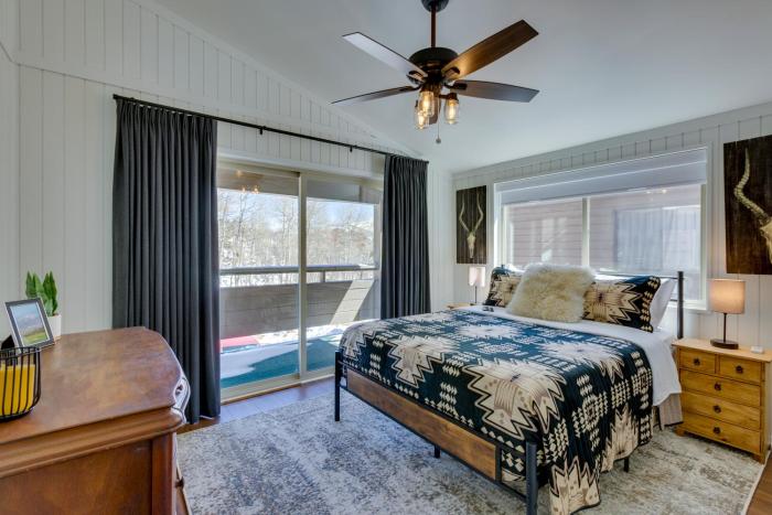 Cozy La Veta Condo Walk to Cuchara Mountain Park!