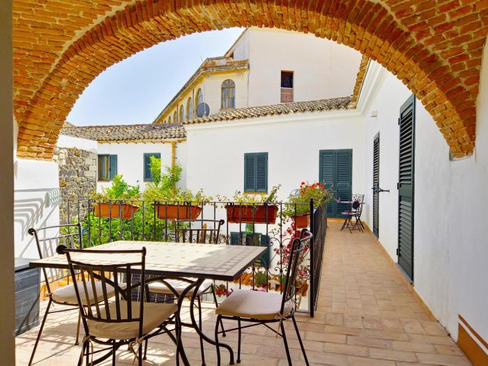 Le Arcada - Appartamenti nel cuore del centro storico di Orosei