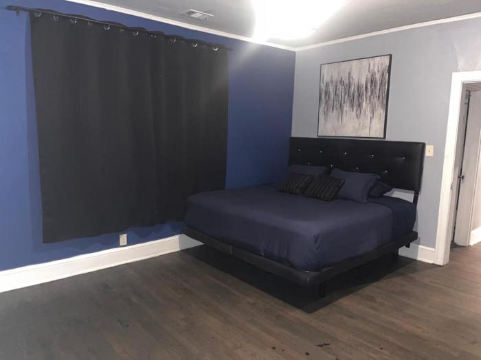 Charming King bed & Queen Sofa bed & TV Wifi