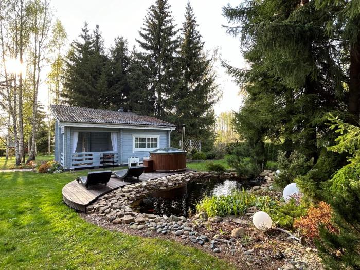 Romantic cozy house Kirzacinas pirts with sauna close to seaside