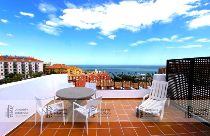 Lomas de Mena 20 - Ático con vistas al mar - Barbacoa y Piscina- PARKING GRATIS -EXCELENTE CONEXIÓN WIFI