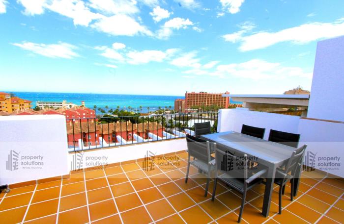 Lomas de Mena, 21 - Ático con vistas al mar - Piscina y Barbacoa - PARKING GRATIS - EXCELENTE CONEXIÓN WIFI