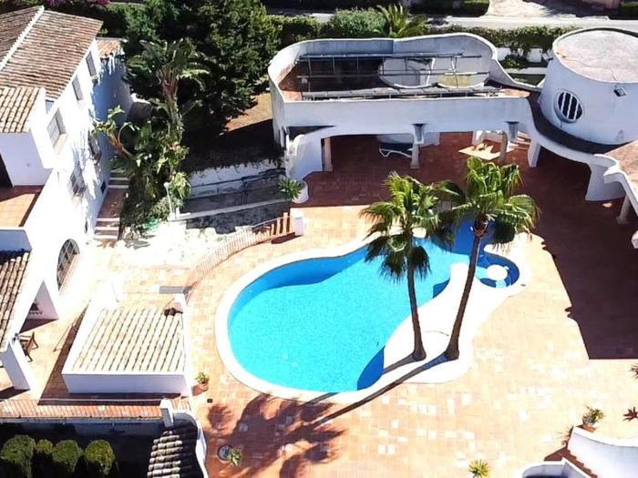 Villa de lujo con piscina privada y vistas al valle, a 500m de Playa Ampolla, en Moraira - HISP-216-214