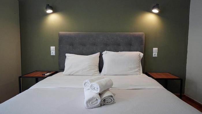 athens city themis 11