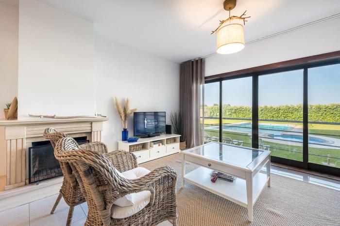 GuestReady - Madalena Beach Pool & Tennis