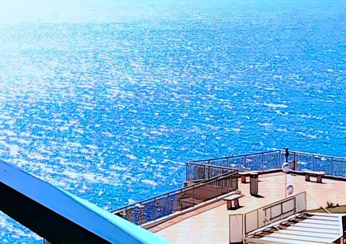 Paradis BEACH & CENTER