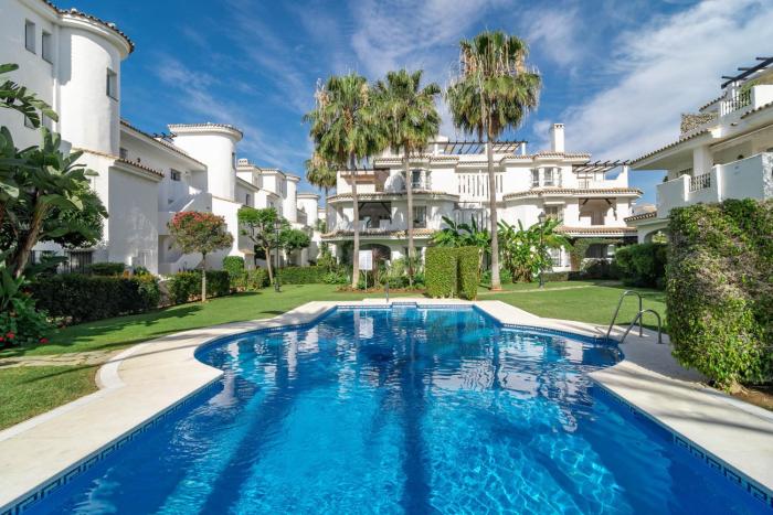 LNM43- Cozy holiday home close to Puerto Banus