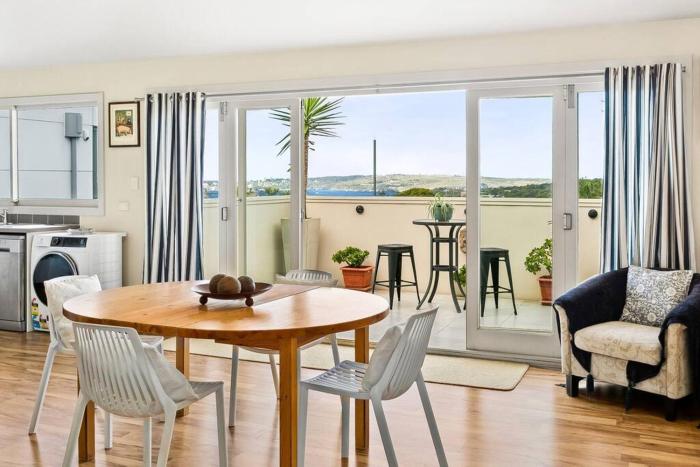 MUS14 - 2 Bedroom Apartment - Muston Street, Mosman