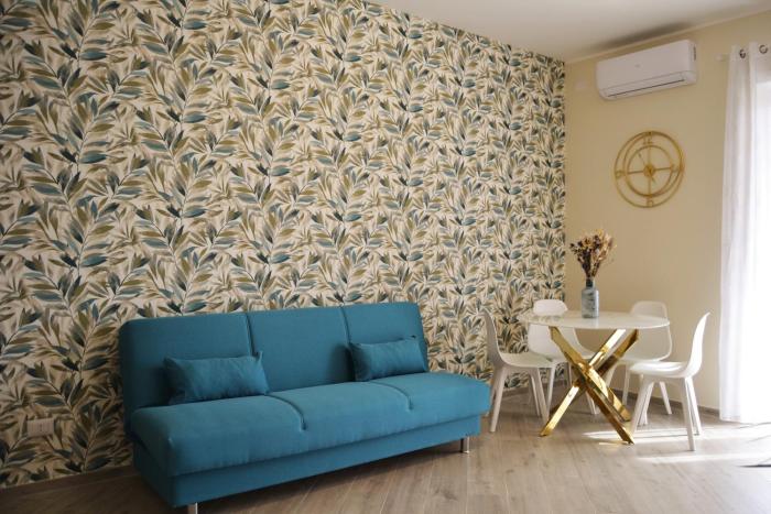 Green and Blue Apartment - Metro C, Free Parking and Wifi