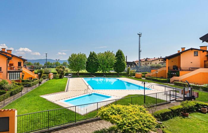 I Girasoli D10 by Wonderful Italy