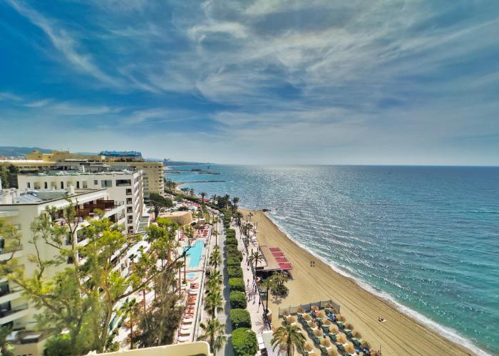 Mediterraneo 1007 Fabulous One Bedroom Apartment with Sea View