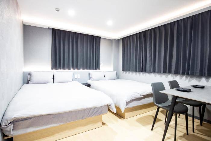 Walk to Kuramae Subway Stop YoYK