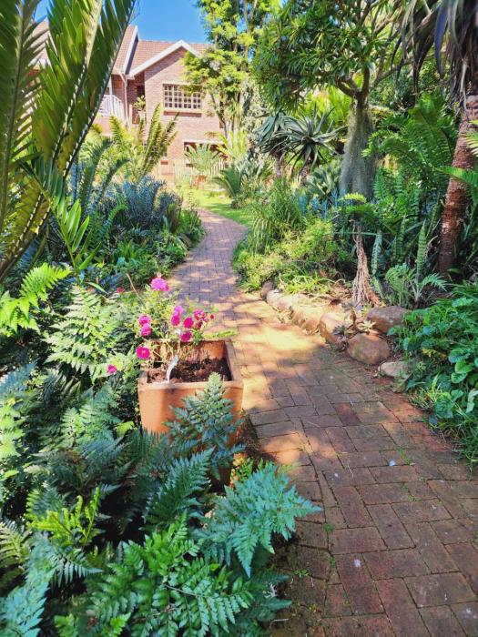 Gorgeous Garden Villa