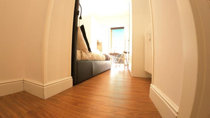 Urban Center 1 Easy Parking Near Tram