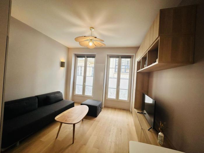 Enghien - New studio fully furnished