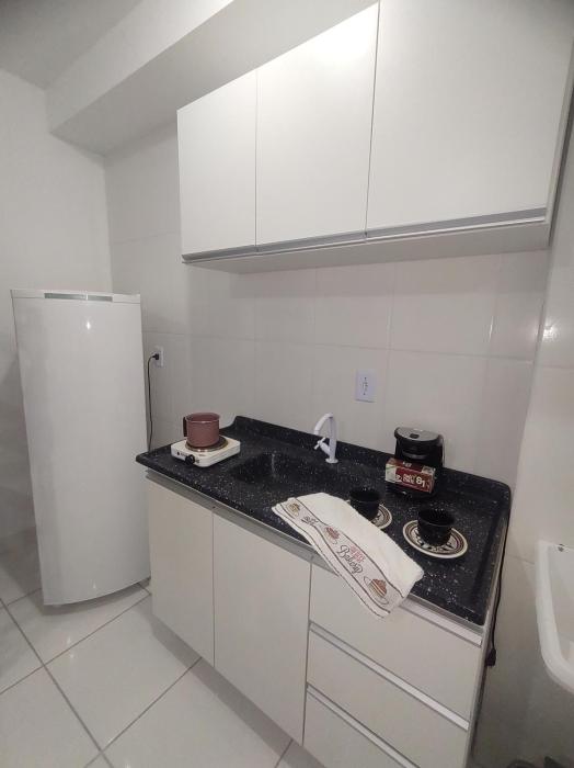 Novo, Com Ar Condicionado, Internet, Lavanderia e Garagem, 10 min do centro, 15 min das Praias