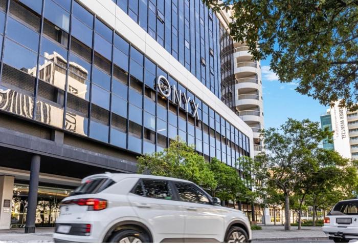 DELUXE STUDIO City charm Loadshedding Free