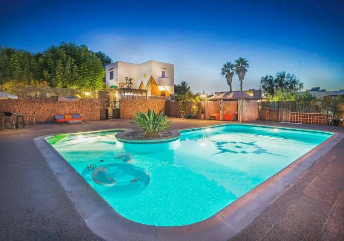 Villa walk to O beach large pool BBQ