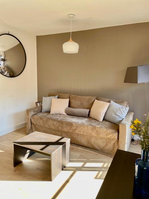 Bel appartement cosy dans résidence avec piscine 5 minutes plage