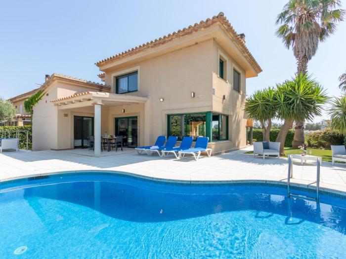 Casa de lujo en primera línea: piscina, AA, Wi-Fi, barbacoa, jardín, 50m de la playa. - ES-89-113