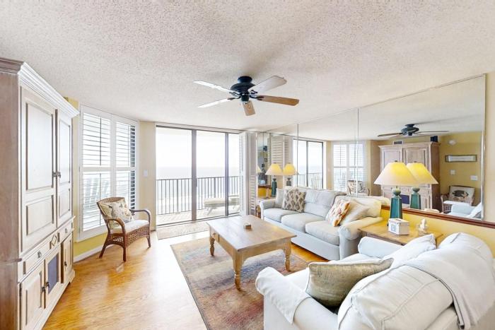 Little Big House at Windy Hill