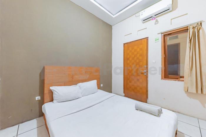 Wisma Alamanda near Terminal Cicaheum RedPartner