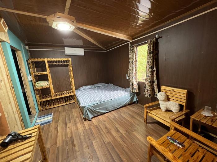 NHÀ CỦA CHI - HOMESTAY Food & Coffee