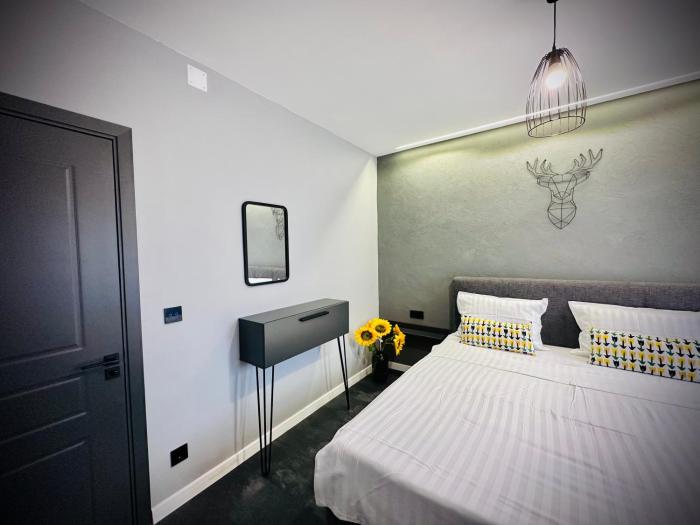 Central Place to Stay