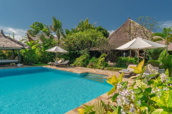 Gorgeous beachfront villa Lovina