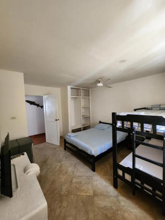 Casa Navarro Hostal - Junto al Mar