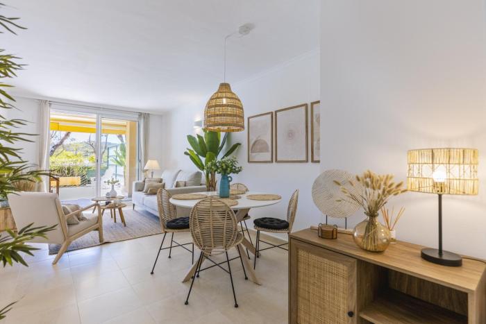 El Patio Golden Beach