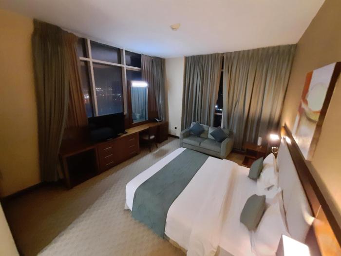 Blumont Capital Tower