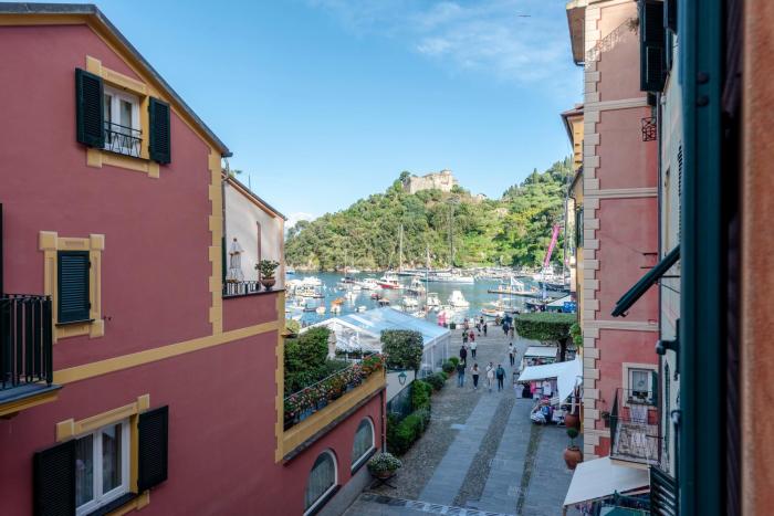 Cozy Maria Apartment in Portofino - Happy Rentals